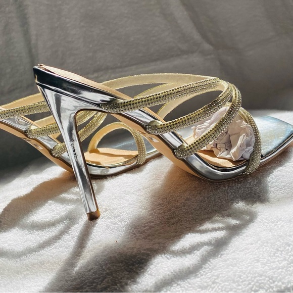 SOLD - Picture 7 of 7